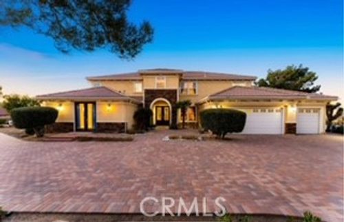 36358 Lakepointe Ln, Palmdale, CA, 93550 | Card Image
