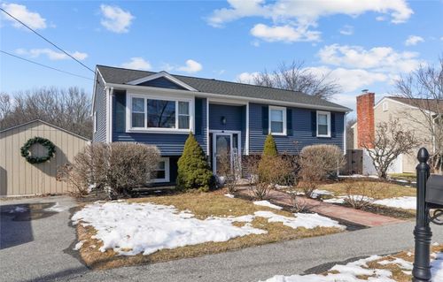 56 Verdant Drive, Cranston, RI, 02920 | Card Image