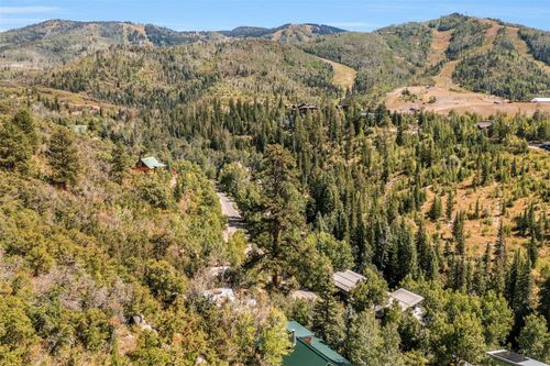 2630 Burgess Creek Rd, Steamboat Springs, CO, 80487-2105 | Card Image