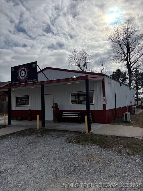 1021 E Tulsa Ave, Kansas, OK, 74347-7051 | Card Image