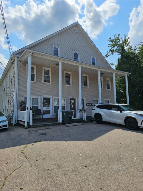 1214 Main St, Coventry, RI, 02816-5712 | Card Image