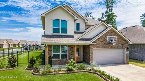 201 Rue Viansa, Lafayette, LA, 70501-3943 | Card Image