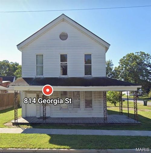 100 S 9th St, Louisiana, MO, 63353-2302 | Card Image