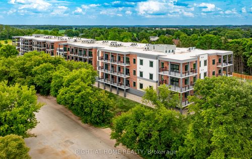 321-121 Mary St, Creemore, ON, L0M1G0 | Card Image