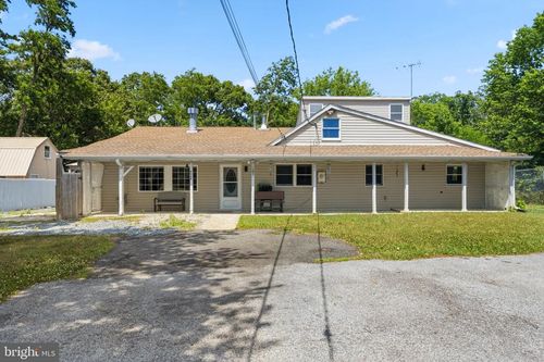 8304 Dangerfield Pl, CLINTON, MD, 20735-2811 | Card Image