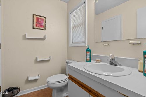 1220 N Forest Dr, Fayetteville, NC, 28303-5802 | Card Image