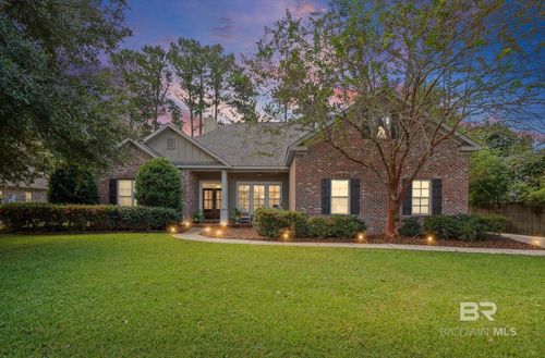 284 Saffron Ave, Fairhope, AL, 36532-7613 | Card Image