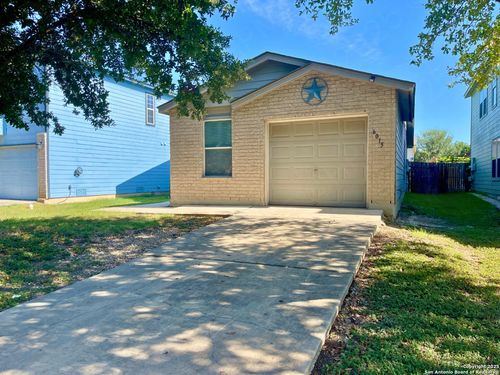 6015 Plumbago Pl, San Antonio, TX, 78218-3104 | Card Image