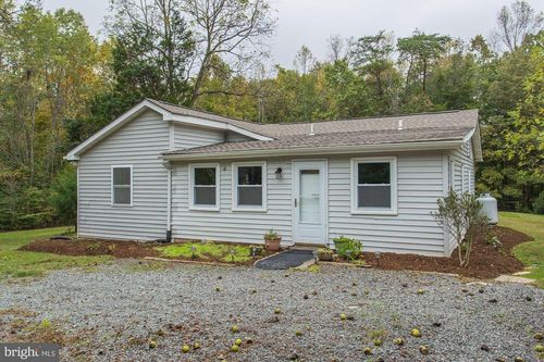 13715 Orlando Rd, NOKESVILLE, VA, 20181-3016 | Card Image
