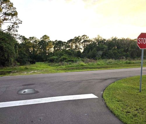 200 Red Fox Dr, SEBRING, FL, 33876 | Card Image