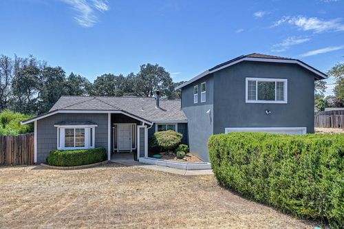 2562 Starbuck Road, Rescue, CA, 95672 | Card Image