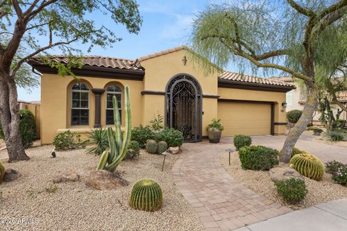 3653 E Sands Dr, Phoenix, AZ, 85050-8327 | Card Image