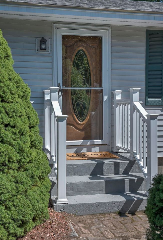 6 Worcester St, House other with 3 bedrooms, 2 bathrooms and null parking in Keene NH | Image 6