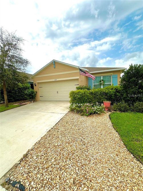 224 Meghan Cir, DELAND, FL, 32724-7586 | Card Image