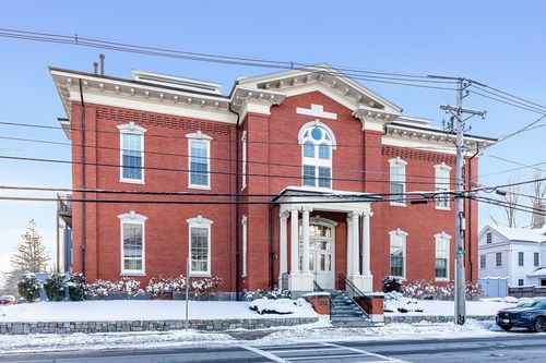 unit-1c-151 High St, Newburyport, MA, 01950-3988 | Card Image