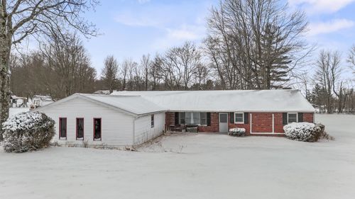 1104 Lexington Ontario Rd, Ontario, OH, 44903-9403 | Card Image