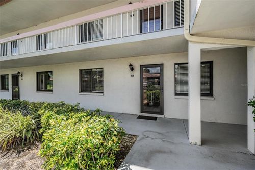 7-107 Lakeview Place, OLDSMAR, FL, 34677 | Card Image