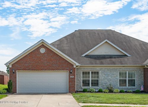 230 Twin Springs Ct, Shelbyville, KY, 40065 | Card Image