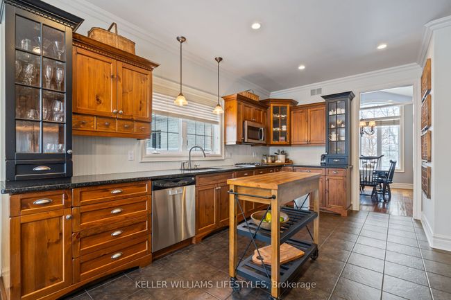 8 Dogwood Trail, House other with 5 bedrooms, 4 bathrooms and 4 parking in Ilderton ON | Image 13