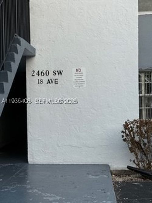 1211-2460 Sw 18th Ave, Miami, FL, 33145-3883 | Card Image