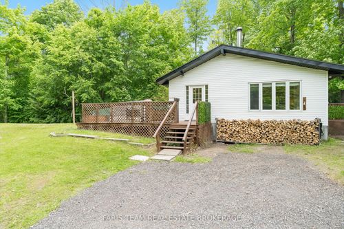 56 Meadows Ave, Waubaushene, ON, L0K2C0 | Card Image
