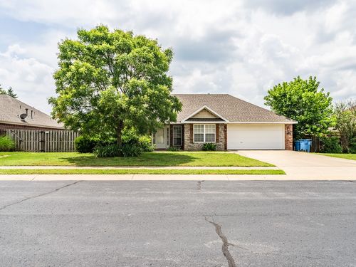 1393 St Claire St, Pea Ridge, AR, 72751-2541 | Card Image
