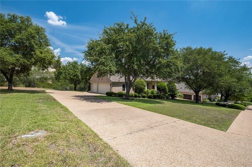 1733 Canonero Dr, Austin, TX, 78746-2114 | Card Image