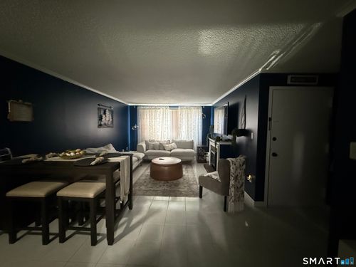 75-75 Sigwin Drive, Wallingford, CT, 06492 | Card Image