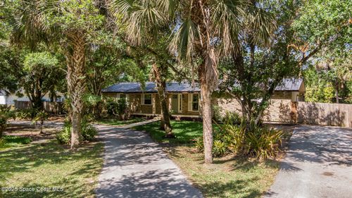 2220 Duncil Ln, Malabar, FL, 32950-3421 | Card Image