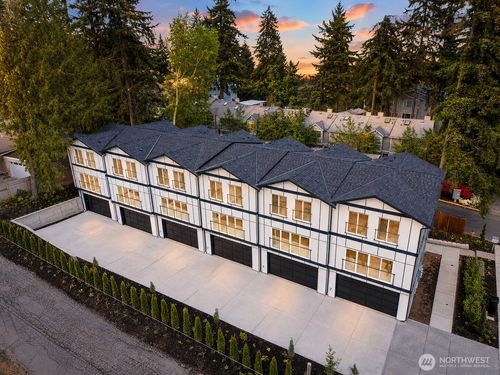 b-7103 210th St Sw, Edmonds, WA, 98026-7347 | Card Image