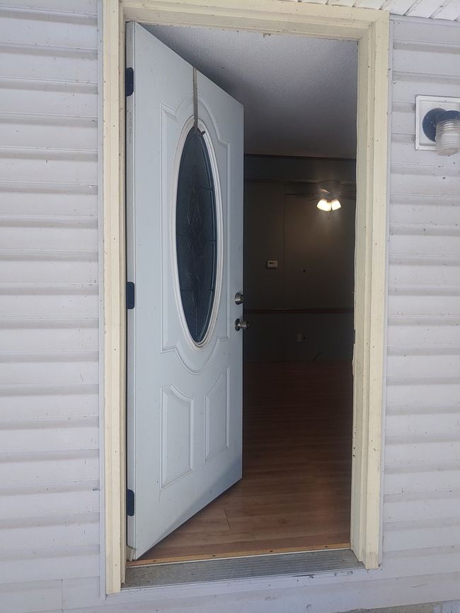 1105 Tennyson Rd, House other with 3 bedrooms, 2 bathrooms and null parking in Piketon OH | Image 8