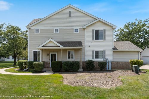 399-27 Freesia Dr, Romeoville, IL, 60446-4821 | Card Image