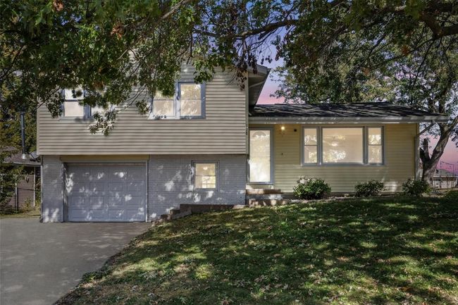 108 Parkview Ct, House other with 3 bedrooms, 2 bathrooms and null parking in Tipton IA | Image 33