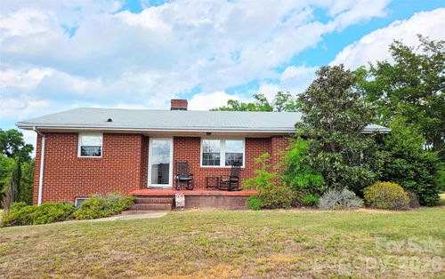 613 Judy St, Albemarle, NC, 28001-6237 | Card Image