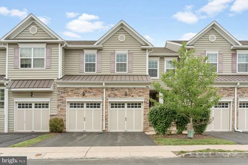 84 Autumn Lane, SKILLMAN, NJ, 08558 | Card Image