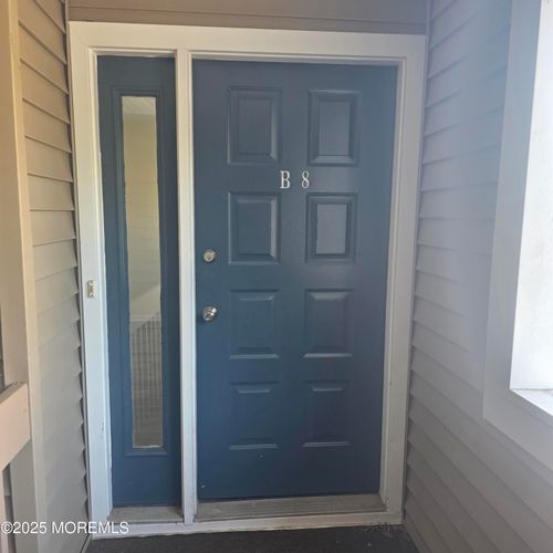 apt-8b-290 N Main St, Barnegat, NJ, 08005-2782 | Card Image