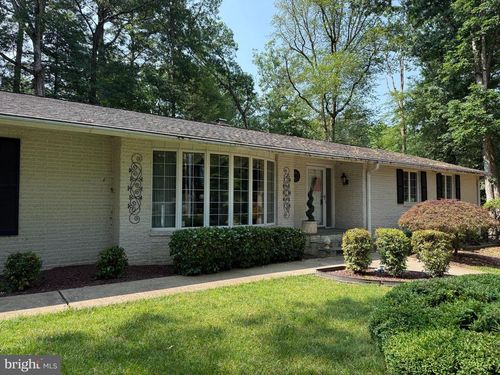 32516 Holly Oak Dr, LAUREL, DE, 19956-4350 | Card Image