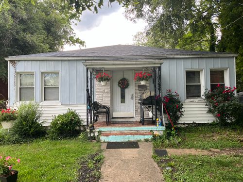 1556 Aspen St Nw, Roanoke, VA, 24017-3050 | Card Image