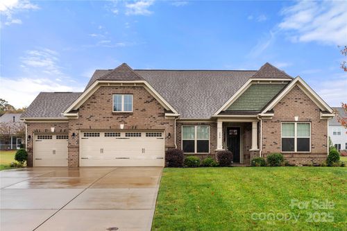 206 Houston Blair Rd, Matthews, NC, 28104-4155 | Card Image