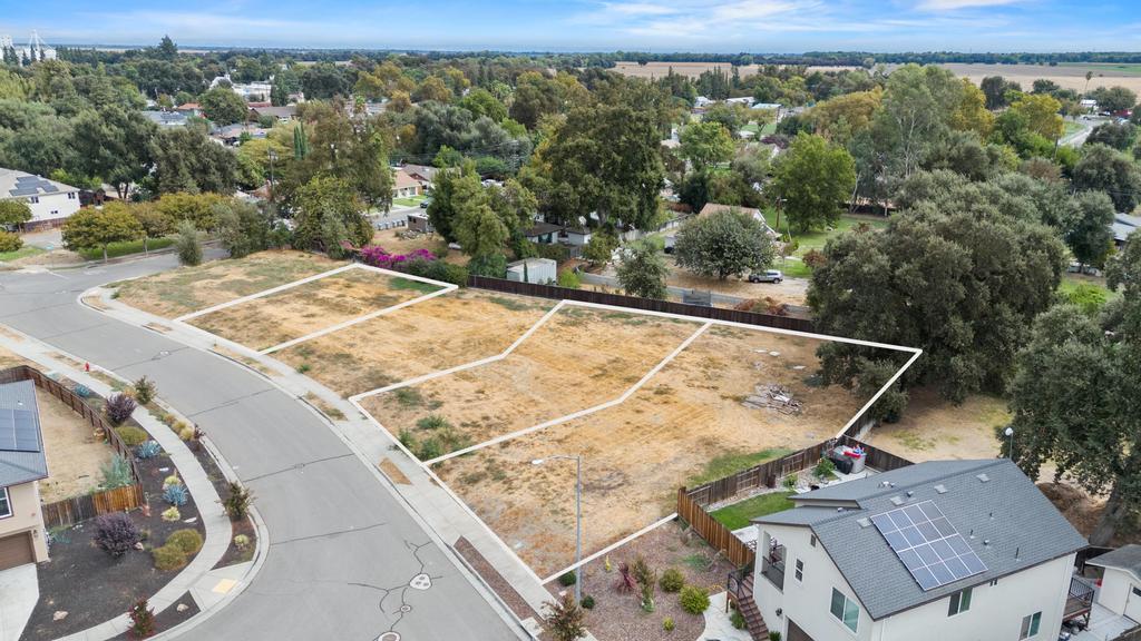Land in Knights Landing 5