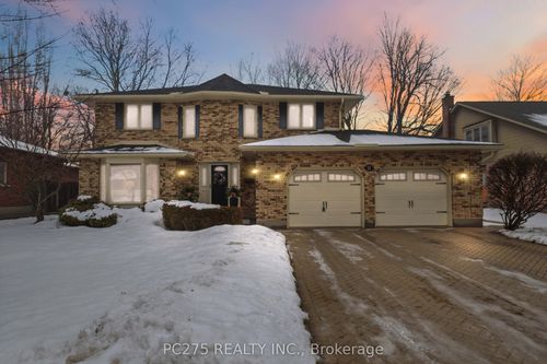 51 Mountainview Cres, London, ON, N6J4M7 | Card Image