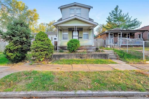 7118 Vermont Ave, Saint Louis, MO, 63111-3031 | Card Image