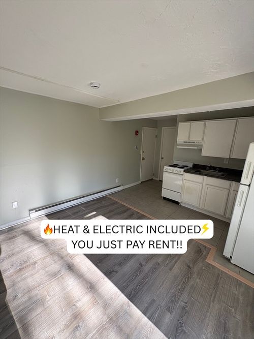 3a-99 Lawrence St, Palmer, MA, 01069-1435 | Card Image