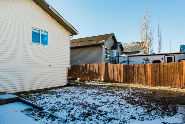 8842 66 Avenue, Home with 4 bedrooms, 3 bathrooms and 3 parking in Grande Prairie AB | Image 35