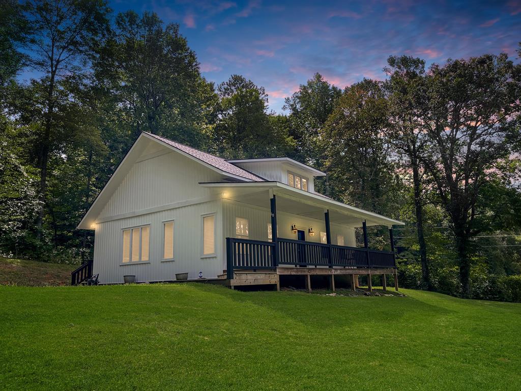 Clayborn Dr, Andrews, NC 28901