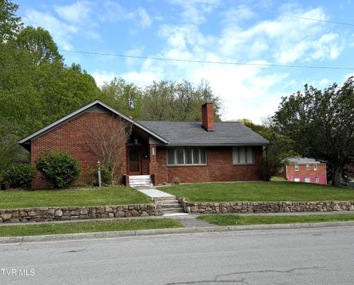 1202 Virginia Ave Nw, Norton, VA, 24273-1731 | Card Image