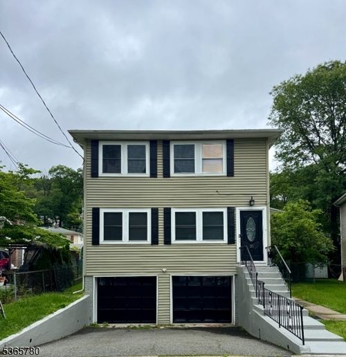 2-25 Cooper Dr, Boonton Twp, NJ, 07005-1211 | Card Image
