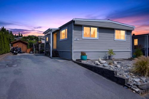 200-27111 0 Ave, Aldergrove, BC, V4W2T5 | Card Image