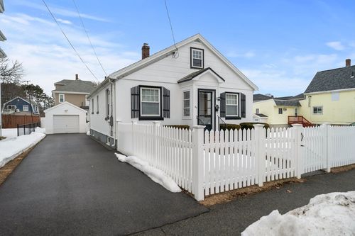 54 Safford St, Quincy, MA, 02170-1008 | Card Image