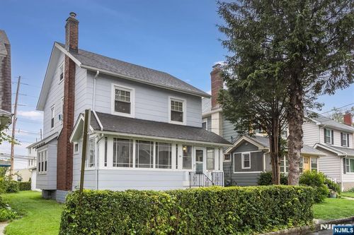 39 Lexington Ave, Bloomfield, NJ, 07003-5715 | Card Image